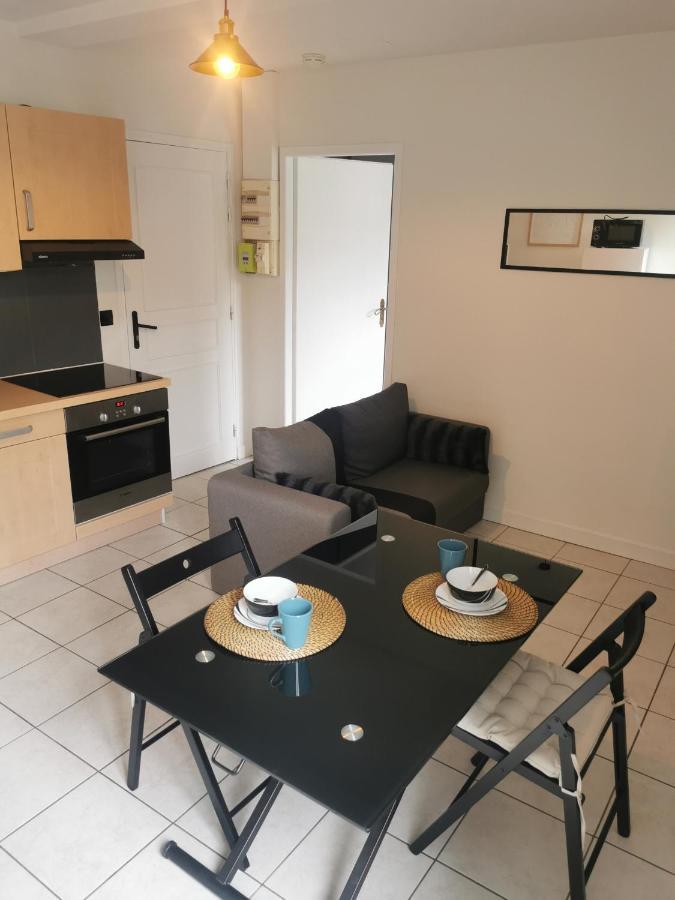 Charmant Appartement A 1 Minute Du Lac Annecy Exterior foto